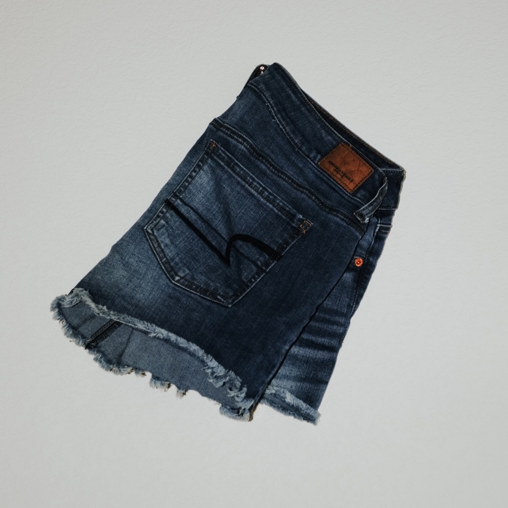 AMERICAN EAGLE midi super super stretch shorts